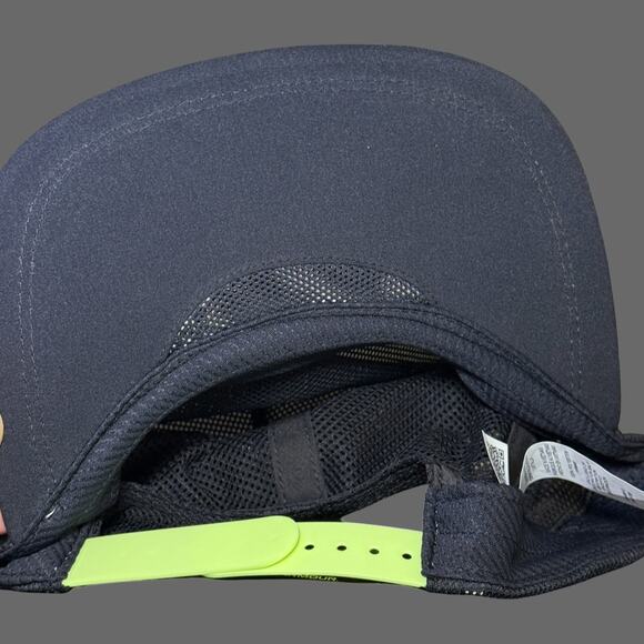 Under Armour Launch Day of the Dead Snapback Cap Unisex NWT 1386664-100 - Picture 4 of 8